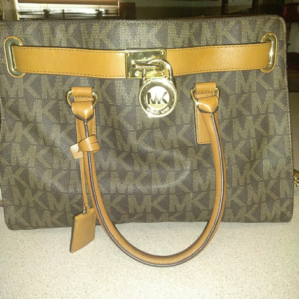 Michael Kors Authentic